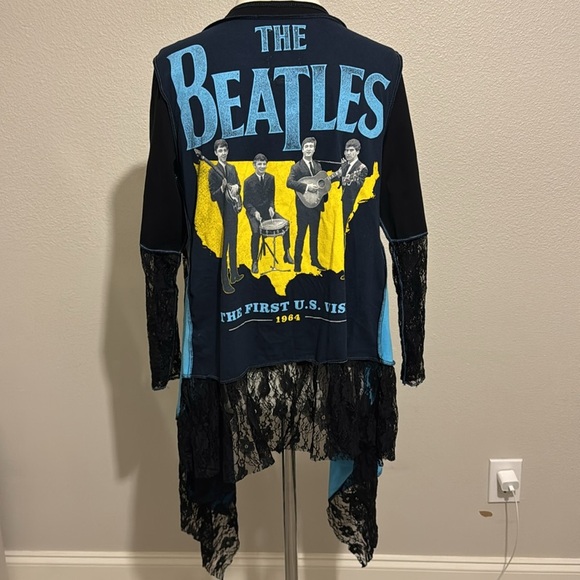 Styles Ever After Patch Colorful The Beatles Asymmetrical Women's Cardigan - Picture 6 of 7